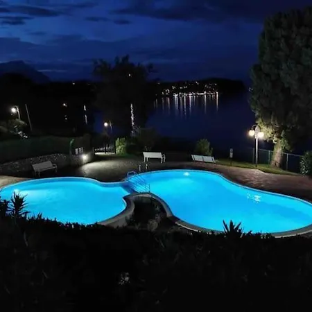 Sulla Piscina Panoramica *