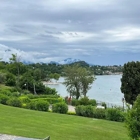 Sulla Piscina Panoramica * Manerba del Garda