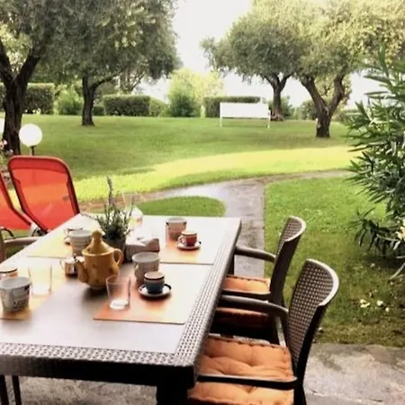 Sulla Piscina Panoramica Manerba del Garda