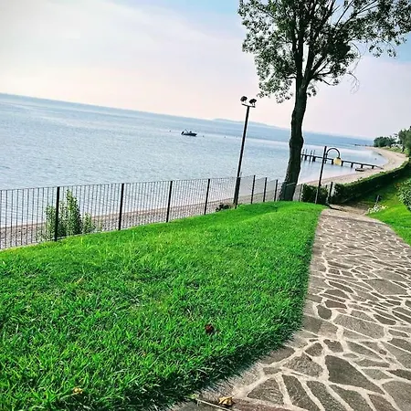 Sulla Piscina Panoramica *